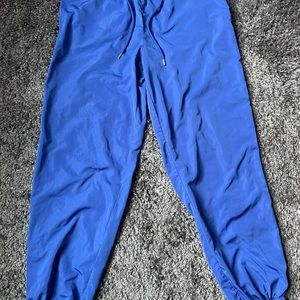 windbreaker joggers💙